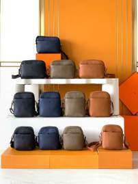 Picture of Hermes Handbags _SKUfw242323604fw